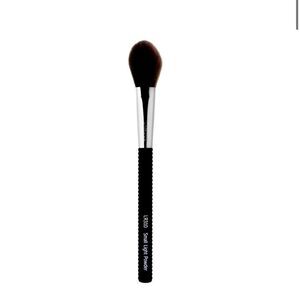 Laruce SMALL LIGHT POWDER LR310 Brand new in packaging